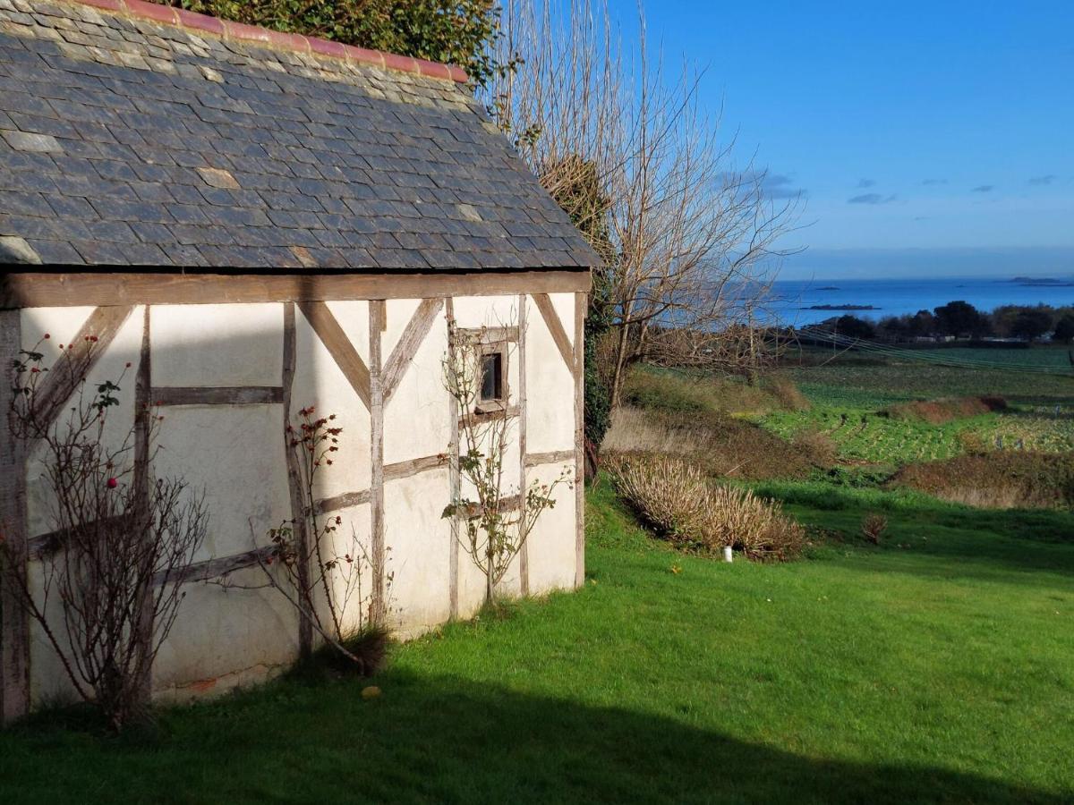 Breton Granite Stone House With Fantastic Sea Views Villa Saint-Pol-de-Léon Exteriör bild