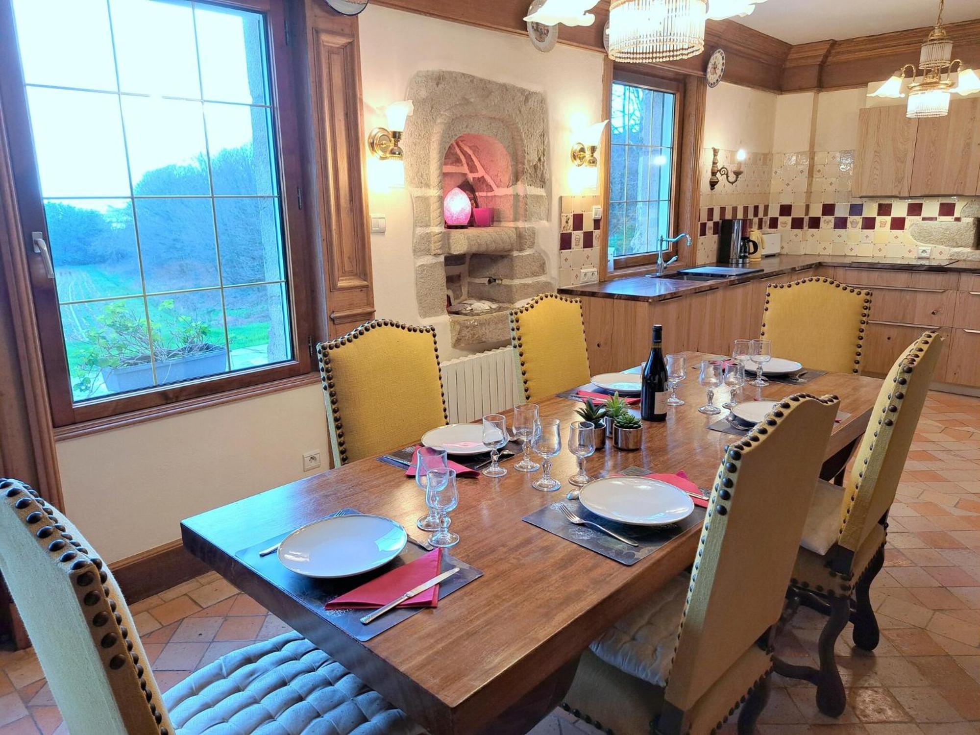 Breton Granite Stone House With Fantastic Sea Views Villa Saint-Pol-de-Léon Exteriör bild